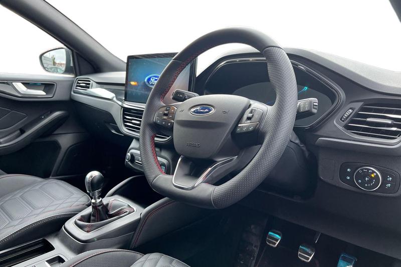 Used Ford Focus 2025 for sale - 77186864: Photo 9