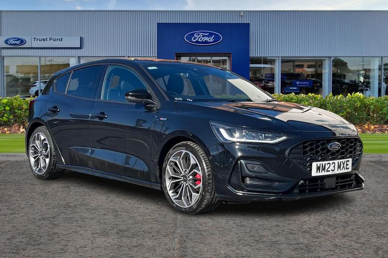 Used Ford Focus 2023 for sale - 76038036: Photo 1