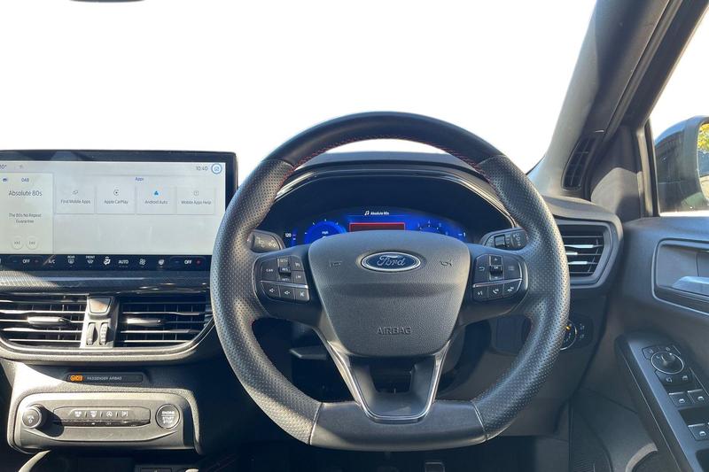 Used Ford Focus 2023 for sale - 76038036: Photo 11