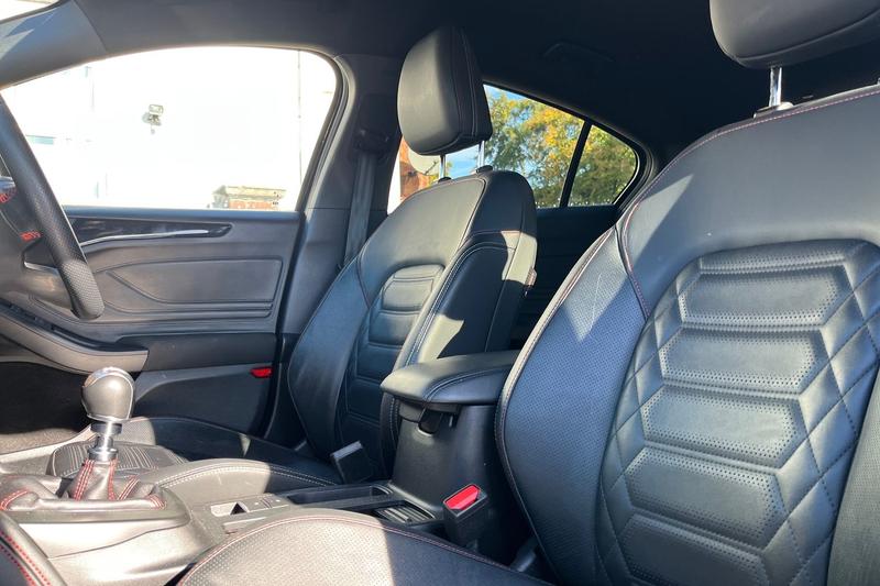 Used Ford Focus 2023 for sale - 76038036: Photo 19