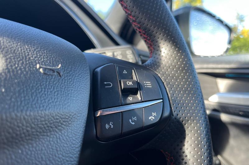 Used Ford Focus 2023 for sale - 76038036: Photo 40