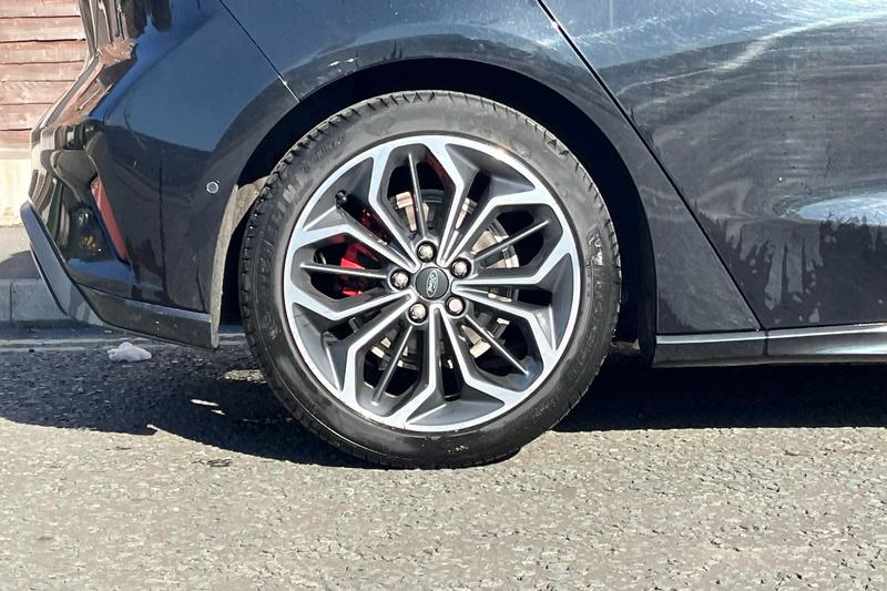 Used Ford Focus 2023 for sale - 76038036: Photo 8