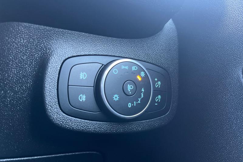 Used Ford Fiesta 2018 for sale - 77088136: Photo 29