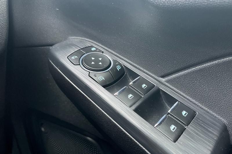 Used Ford Kuga 2025 for sale - 76933578: Photo 16