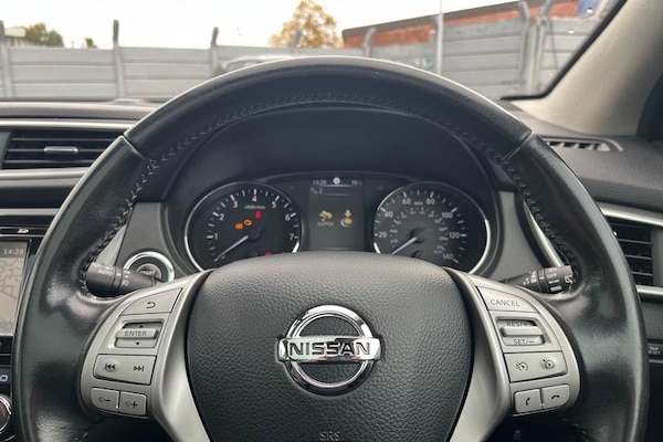 Used Nissan Qashqai 2016 for sale - 76196517: Photo 12
