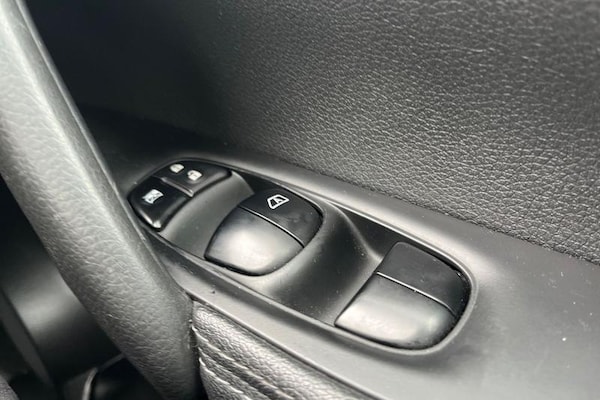 Used Nissan Qashqai 2016 for sale - 76196517: Photo 16