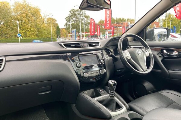 Used Nissan Qashqai 2016 for sale - 76196517: Photo 18