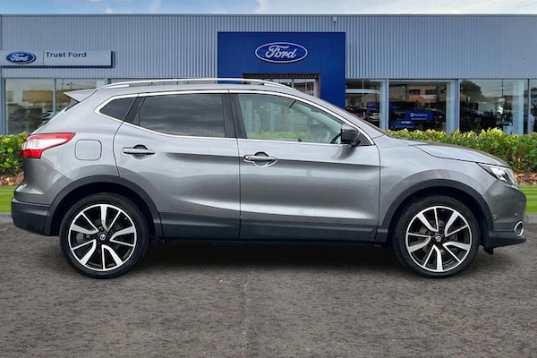 Used Nissan Qashqai 2016 for sale - 76196517: Photo 3