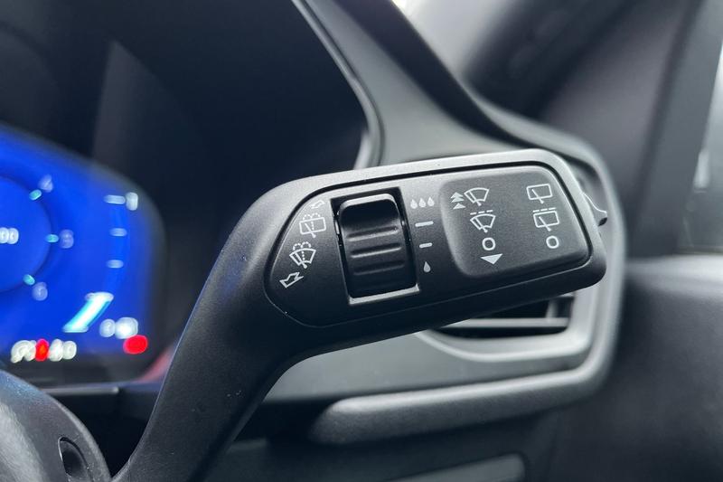 Used Ford Kuga 2022 for sale - 77138160: Photo 15