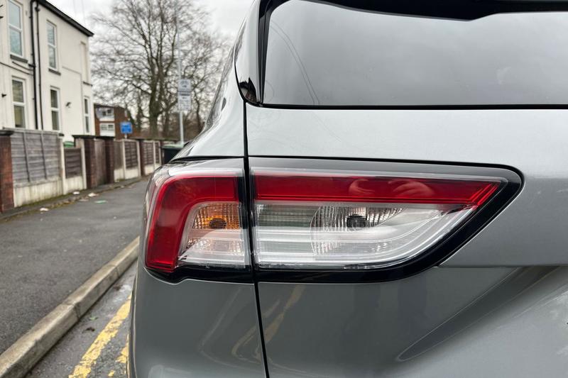 Used Ford Kuga 2022 for sale - 77138160: Photo 26