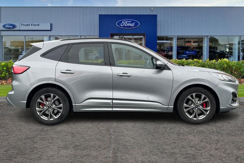 Used Ford Kuga 2022 for sale - 77138160: Photo 3