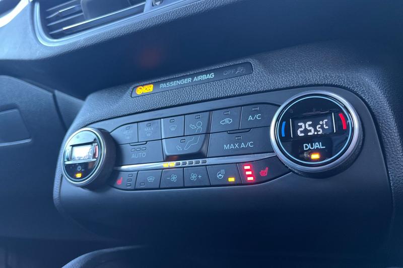 Used Ford Focus 2022 for sale - 77025861: Photo 22