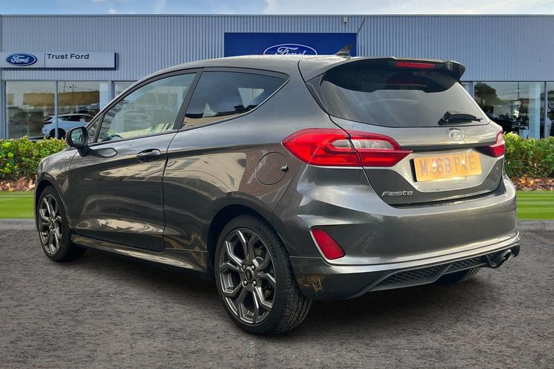 Used Ford Fiesta 2018 for sale - 77009501: Photo 2