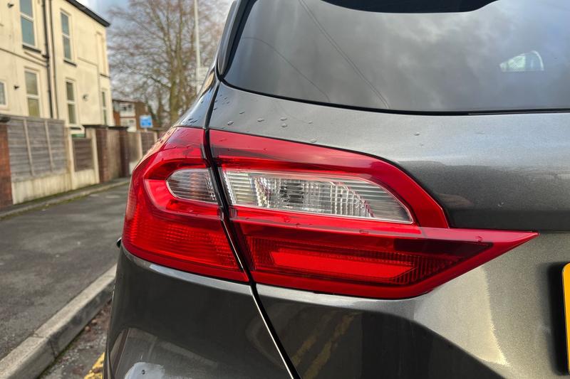 Used Ford Fiesta 2018 for sale - 77009501: Photo 24