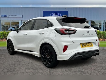 Used Ford Puma 2025 for sale - 76862530: Photo