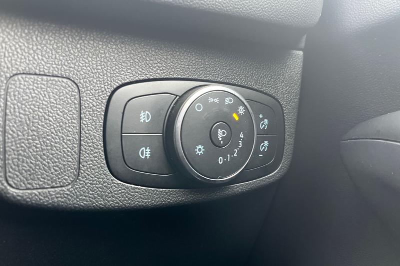 Used Ford Focus 2022 for sale - 76835584: Photo 30