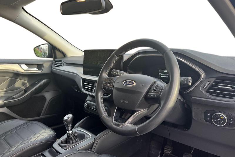 Used Ford Focus 2022 for sale - 76835584: Photo 9