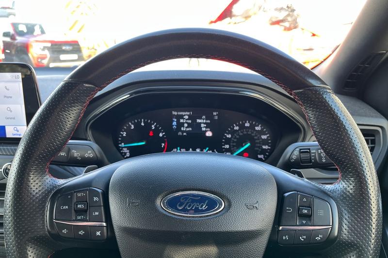 Used Ford Focus 2019 for sale - 77941448: Photo 12
