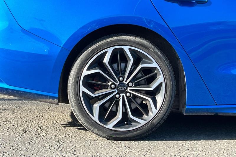 Used Ford Focus 2019 for sale - 77941448: Photo 8