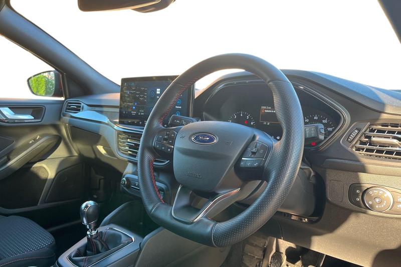 Used Ford Focus 2024 for sale - 76641091: Photo 9