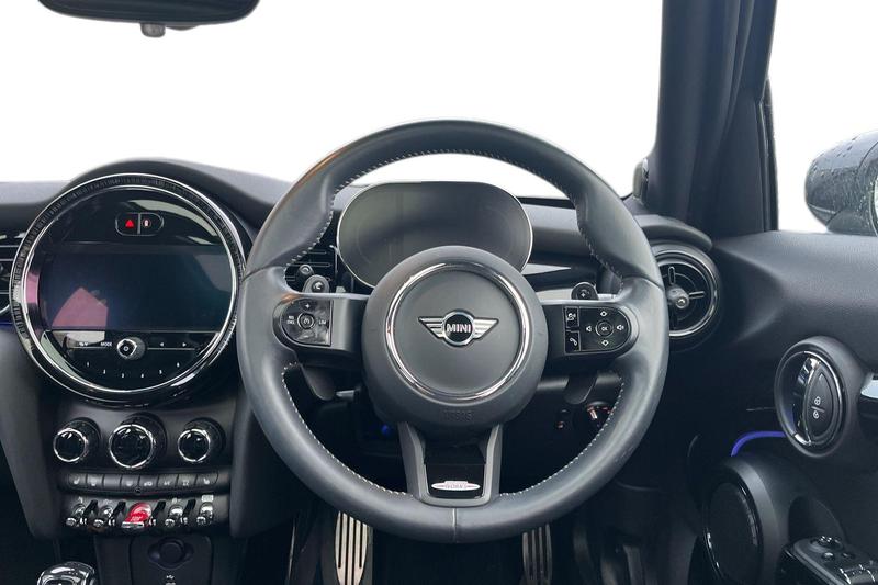 Used MINI Hatch 2023 for sale - 77036896: Photo 11