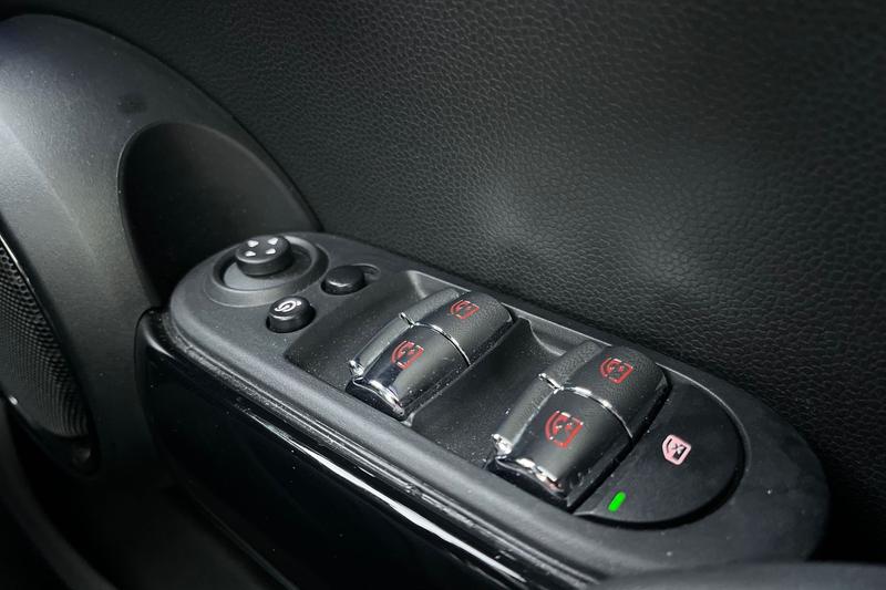 Used MINI Hatch 2023 for sale - 77036896: Photo 16