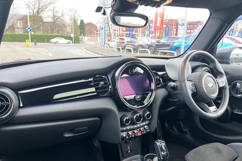 Used MINI Hatch 2023 for sale - 77036896: Photo 18