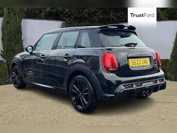 Used MINI Hatch 2023 for sale - 77036896: Photo
