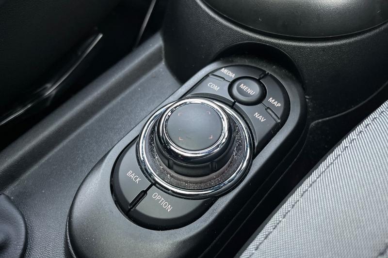 Used MINI Hatch 2023 for sale - 77036896: Photo 37