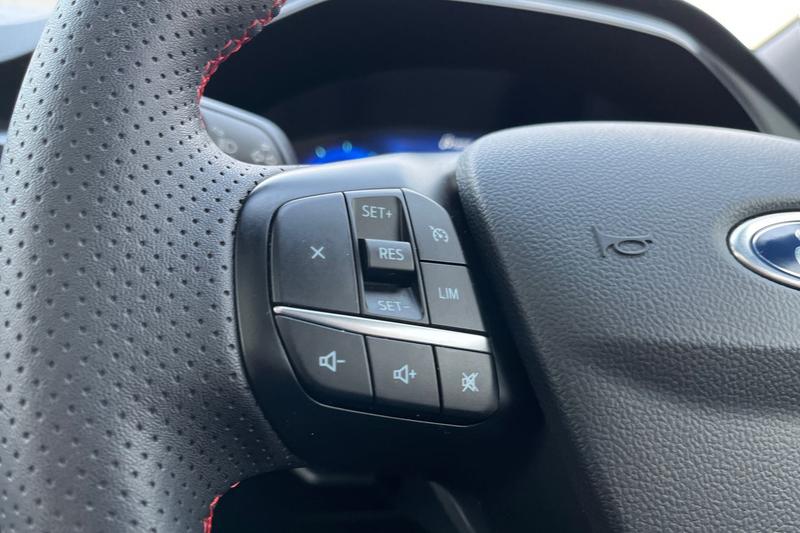 Used Ford Kuga 2021 for sale - 77809604: Photo 39