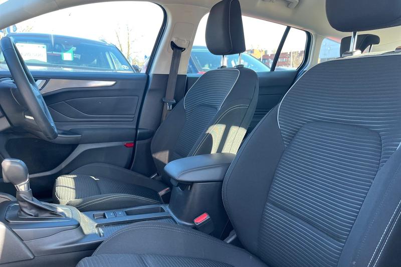 Used Ford Focus 2023 for sale - 77763677: Photo 19