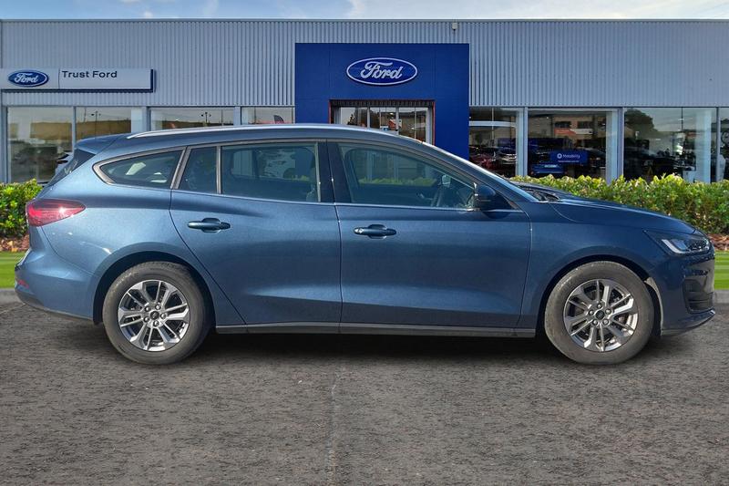 Used Ford Focus 2023 for sale - 77763677: Photo 3