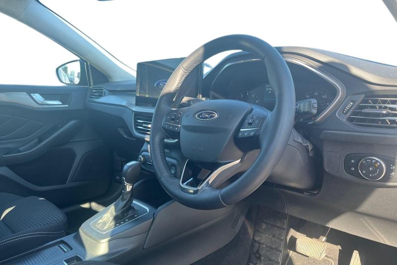Used Ford Focus 2023 for sale - 77763677: Photo 9