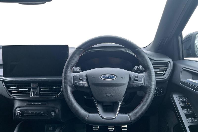 Used Ford Focus 2023 for sale - 77332465: Photo 11