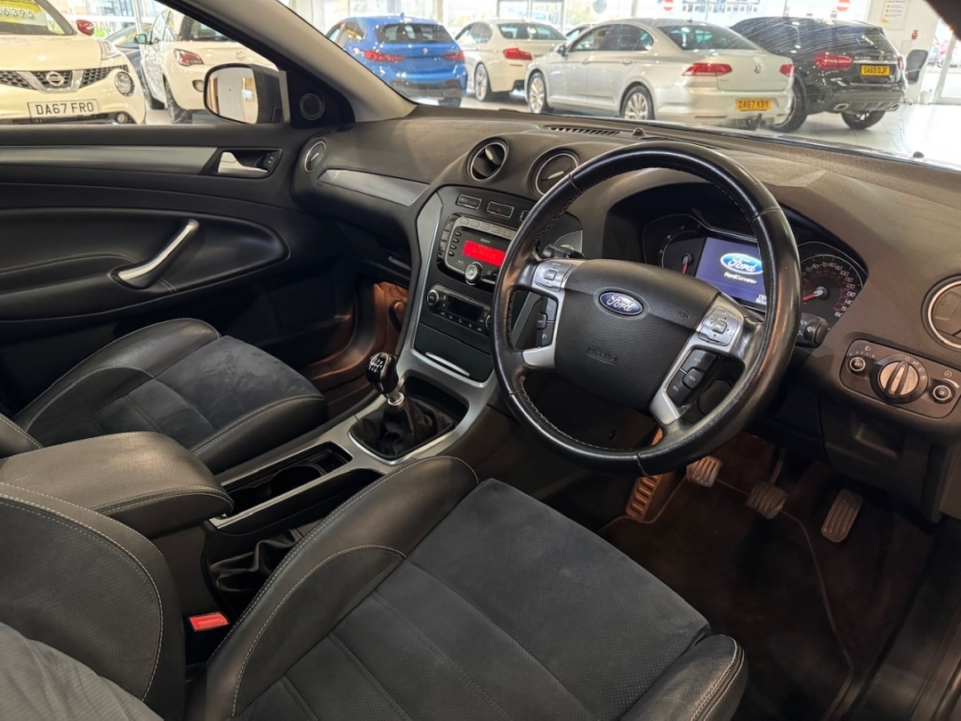 Used Ford Mondeo 2010 for sale - 77159161: Photo 17