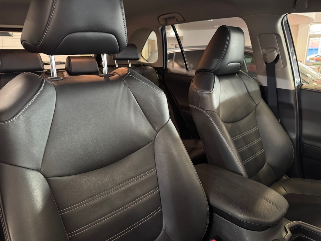 Used Toyota RAV4 2020 for sale - 77946801: Photo 16