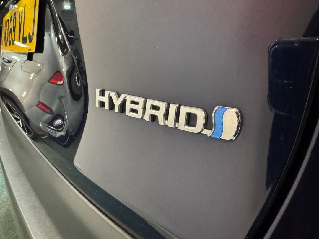 Used Toyota RAV4 2020 for sale - 77946801: Photo 18