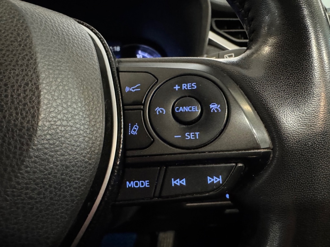 Used Toyota RAV4 2020 for sale - 77946801: Photo 25