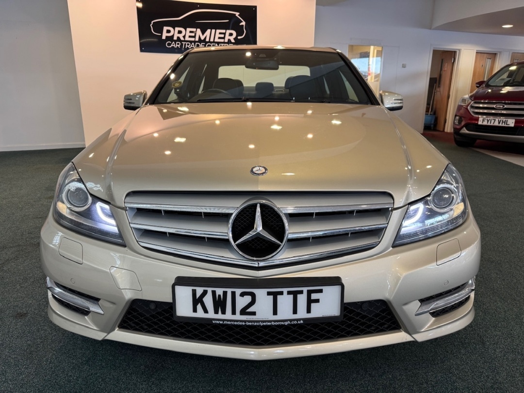 Used Mercedes-Benz C Class 2012 for sale - 77071891: Photo 4