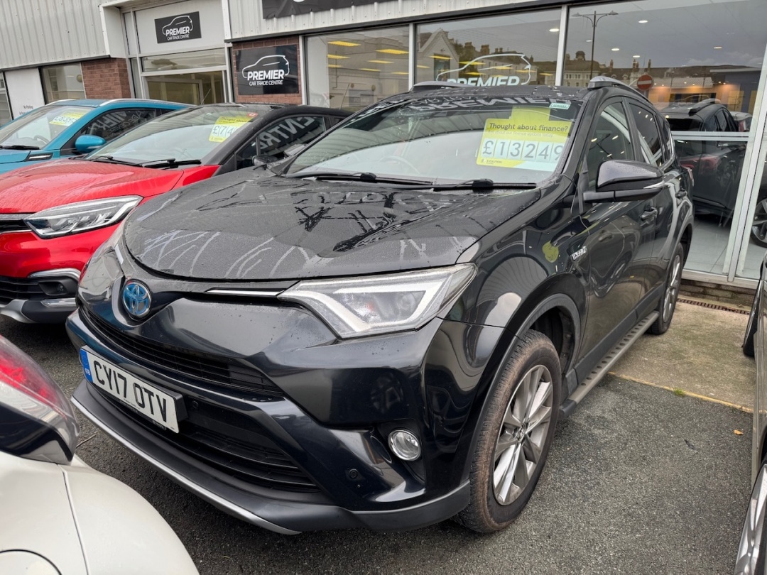 Used Toyota RAV4 2017 for sale - 76934276: Photo 1