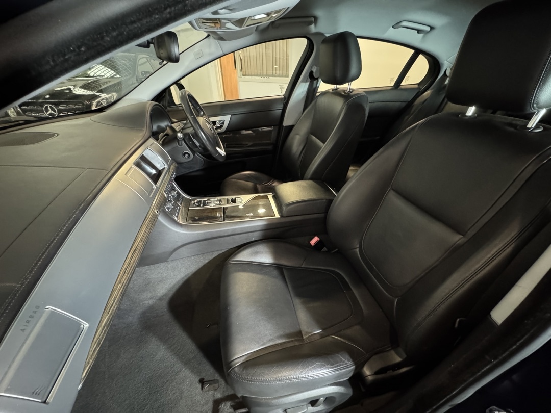 Used Jaguar XF 2015 for sale - 76413073: Photo 12