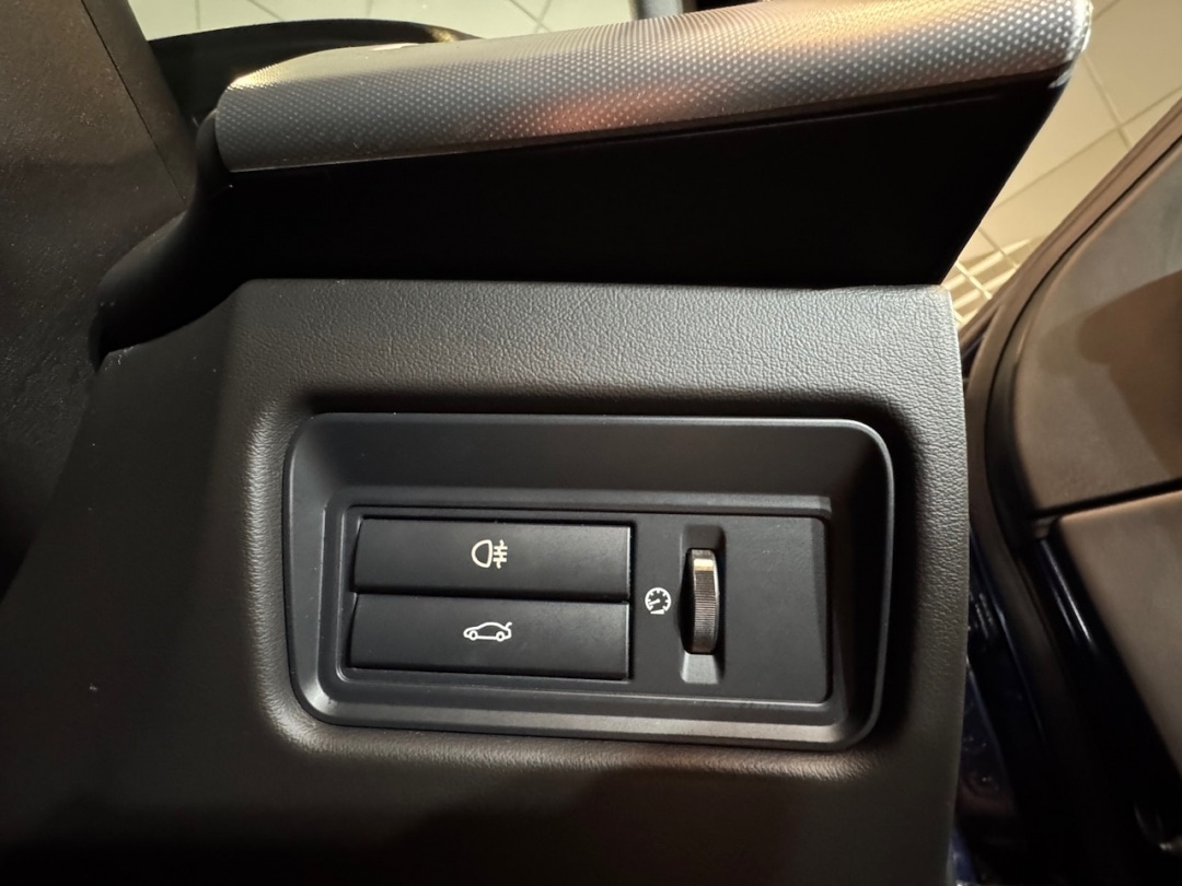 Used Jaguar XF 2015 for sale - 76413073: Photo 22