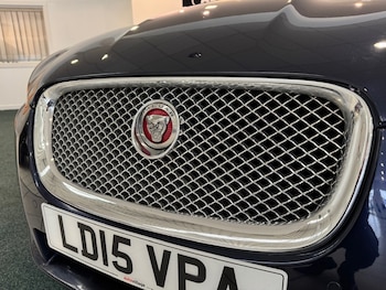 Used Jaguar XF 2015 for sale - 76413073: Photo