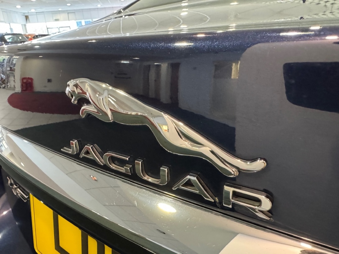 Used Jaguar XF 2015 for sale - 76413073: Photo 8