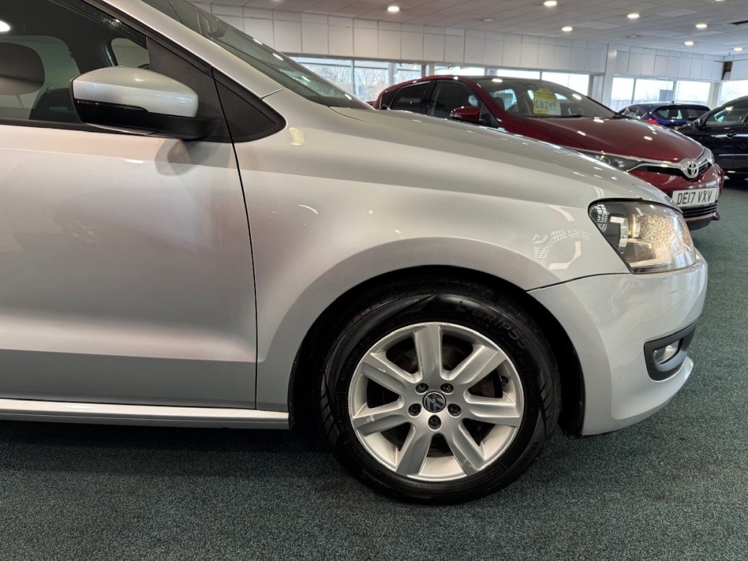 Used Volkswagen Polo 2011 for sale - 77730715: Photo 10