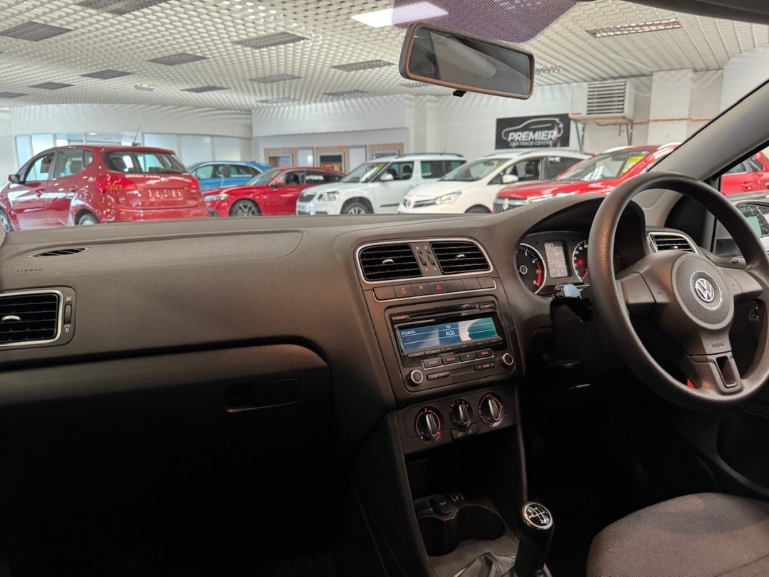 Used Volkswagen Polo 2011 for sale - 77730715: Photo 27