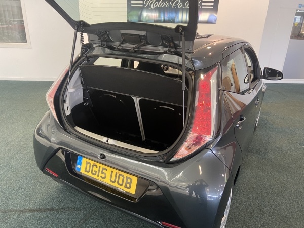 Used Toyota AYGO 2015 for sale - 76209969: Photo 16