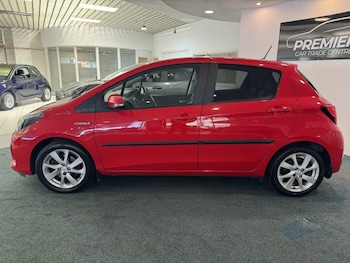 Used Toyota Yaris 2017 for sale - 79369665: Photo