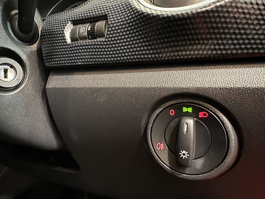 Used Volkswagen up! 2022 for sale - 77487123: Photo 22