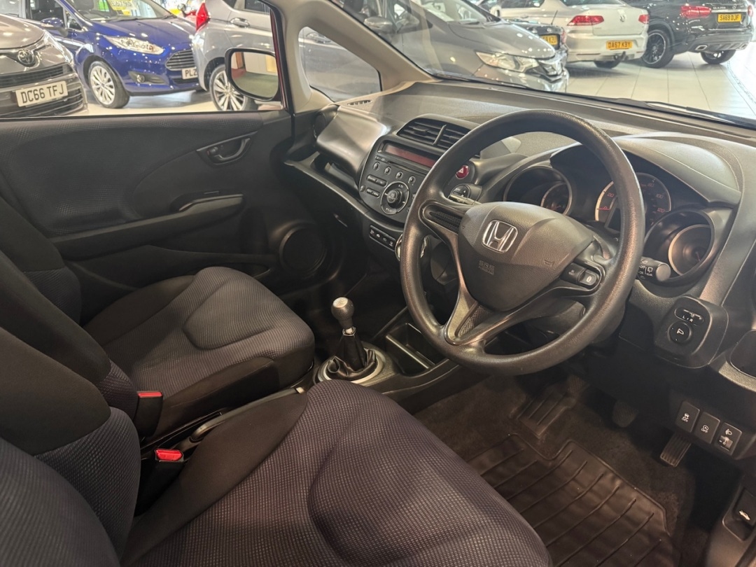 Used Honda Jazz 2012 for sale - 76438742: Photo 10